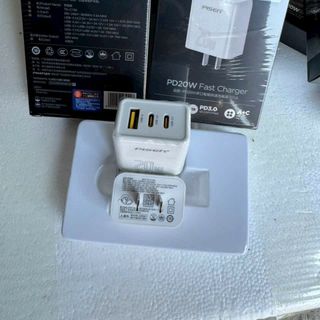 Cóc sạc pisen c194, 2 type c + 1 usb