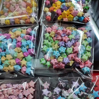 Ngôi sao giấy xếp sẵn mix nhiều màu sắc