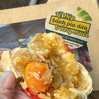 SET BÁNH PÍA DỪA SỢI – HẠT SEN TRỨNG MUỐI NƯỚNG TRUYỀN THỐNG - WINNIE HOUSE