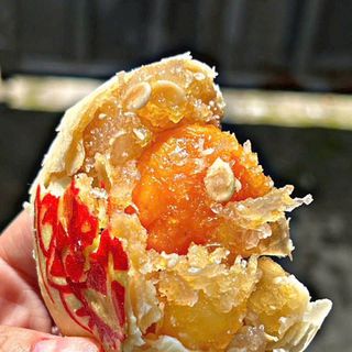 SET BÁNH PÍA DỪA SỢI – HẠT SEN TRỨNG MUỐI NƯỚNG TRUYỀN THỐNG - WINNIE HOUSE