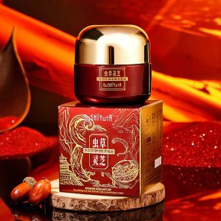 Kem Dưỡng Da GuShiyuta Đông Trùng Linh Chi Gạc Nai Chống Nhăn 50g