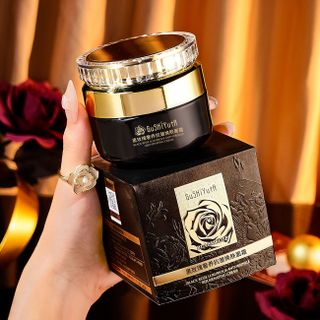 Kem Dưỡng Da Gushiyuta Black Rose 50g Chống Nhăn, Tái Tạo & Dưỡng Ẩm Cao Cấp