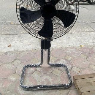 QUẠT SÀN CÔNG NGHIỆP CHÂN QUỲ B6