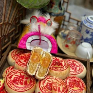SET BÁNH PÍA ĐẬU XANH SẦU RIÊNG 2 TRỨNG, DẺO MỊN THƠM NGON 300G - WINNIE HOUSE