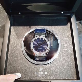 ĐỒNG HỒ NAM NỮ SIÊU CẤP HULOT CAO SU BỌC DA XANH CÓ GIẤY KIỂM ĐỊNH