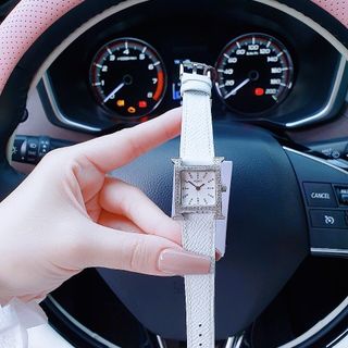 ĐỒNG HỒ NỮ CAO CẤP HERME DA MẶT TIA VIỀN ĐÁ BẠC