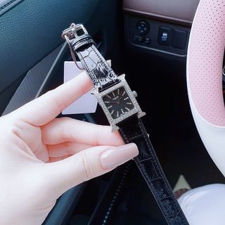 ĐỒNG HỒ NỮ CAO CẤP HERME DA MẶT TIA VIỀN ĐÁ BẠC
