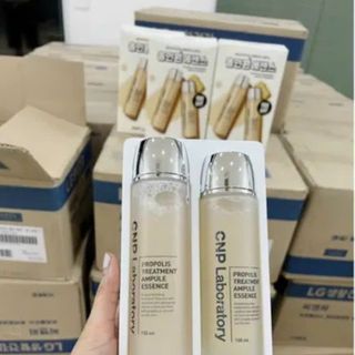 Set 2 chai nước thần keo ong CNP Hàn Quốc 150ml + 100ml