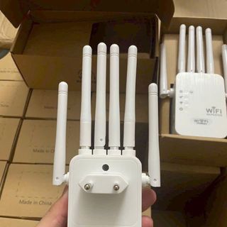 Kích Sóng Wifi 6 Râu Ăng Ten Phát Xuyên Tường