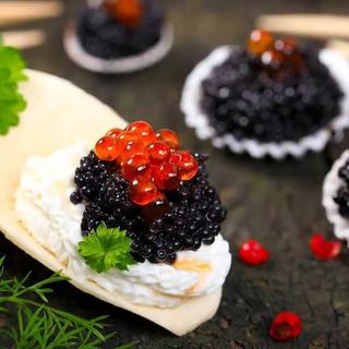 Trứng cá đen 220g Tsar Caviar Europrom