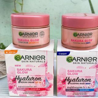 Kem ngày - kem đêm Garnier hoa anh đào 50ml