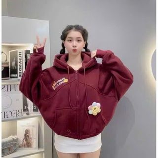 Áo Khoác Dây Kéo Phao Kèm Charm Bông Hoa Siêu Xinh, Thêu Logo Stay Kind Love More - Phong Cách Năng Động và Tiện Lợi