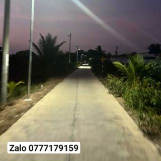 đèn đường năng lượng mặt trời