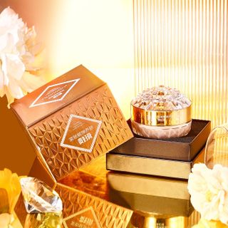 Kem Dưỡng Da NUWJON Golden Caviar Compact Anti-Wrinkle Cream Chống Nhăn Căng Bóng