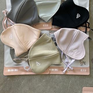 Khẩu trang chống nắng nỉ thông hơi , logo đổi màu mẫu mới
