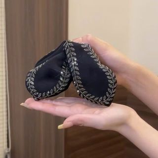 Kẹp tóc càng cua tam giác