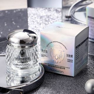 Kem Dưỡng Da NUWJON Ngọc Trai Đen Nhau Thai Cừu – Chống Nhăn, Dưỡng Ẩm, Căng Bóng Da