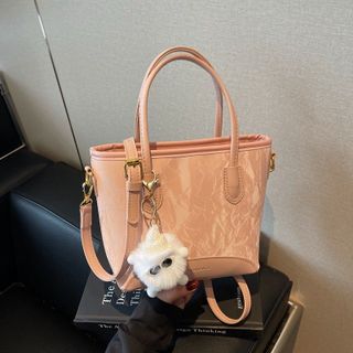TÚI XÁCH NỮ DA NHUNG TẶNG KÈM CHARM GẤU CUTE W712 - WINNIE HOUSE