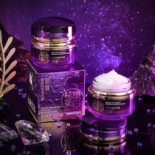 Kem Dưỡng Trắng Da Trị Nám Tàn Nhang Nuwjon – Beauty Skin Freckle Removing Whitening Cream