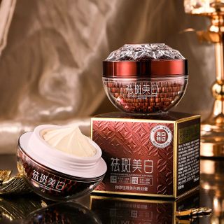 Kem Dưỡng Trắng Da Nuwjon – Xóa Nám Tàn Nhang & Dưỡng Ẩm Chuyên Sâu 50g