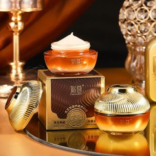 Kem Dưỡng Nuwjon Linh Chi Tái Tạo Da – Chống Lão Hóa, Cấp Ẩm & Săn Chắc 50g