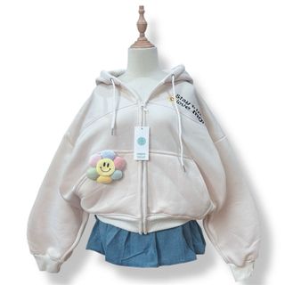 Áo khoác nỉ dành cho nữ dây kéo phao, logo thêu STAYKIND LOVE MORE