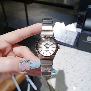 XẢ KHO ĐỒNG HỒ NAM NỮ TRUNG CẤP ÔMEGHA DÂY THÉP KHOÁ BƯỚM