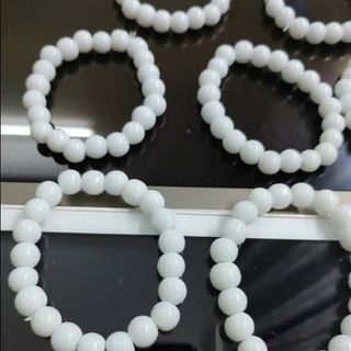 Sale 60 chuỗi đeo tay đủ mẫu ngẫu nhiên chỉ 6k 1 chuỗi