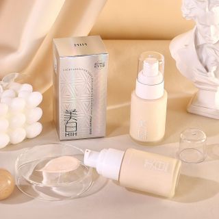 Kem BB HIH Whitening Soft Focus 30g – Che Phủ Hoàn Hảo, Dưỡng Trắng Da, Kiềm Dầu Lâu Trôi