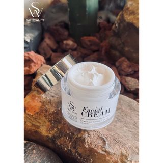 Kem dưỡng da SALLY WHITE - FACIAL CREAM 25g dưỡng trắng, hỗ trợ làm mờ thâm sạm và ngăn ngừa lão hoá