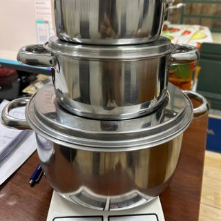 BỘ 3 NỒI INOX 1 ĐÁY RAINY 16/18/24 QUAI ĐŨA NẮP INOX