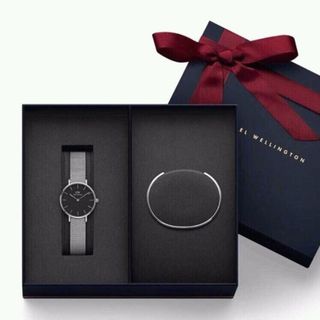 SET DANIEL CAO CẤP LỄ 20/10 LƯỚI PETITE VÀ CUFF