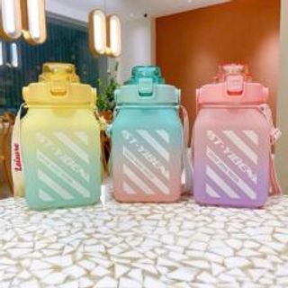 Bình Nước Nhựa Vuông 1500ml TM (THÙNG 60C)