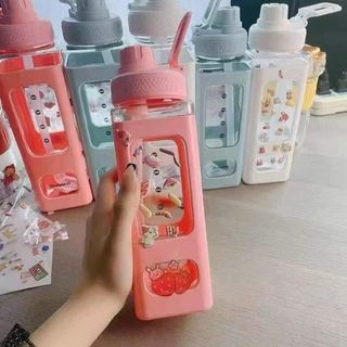 Bình Nước Nhựa Vuông 700ml TM (THÙNG 60C)