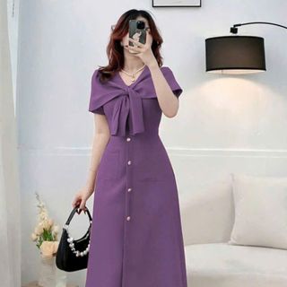 Đầm xoè nơ phối nút cực xinh thiết kế sang trọng hàng cao cấp Sk756932