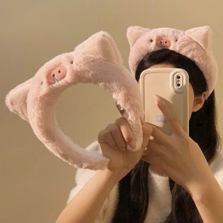 Bờm tóc bó tóc sang trọng màu hồng đáng yêu heo con