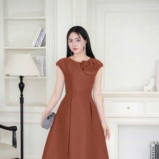 Đầm xòe Tùng xếp ly kèm bông sang trọng hàng cao cấp Sk756334