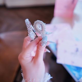 MÓN QUÀ 20/10 ĐỒNG HỒ NỮ CHÍNH HÃNG BRIDETALK MEDUSA ĐÍNH PHA LÊ FULLBOX