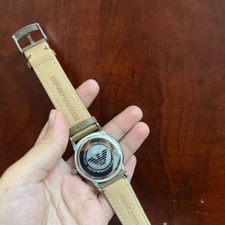 SALE BỎ MẪU ĐỒNG HỒ NỮ CAO CẤP ATMANI DÂY DA MÁY NHẬT