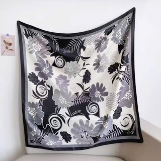 KHĂN LỤA VUÔNG 90*90