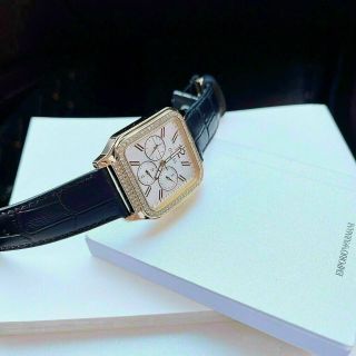 ĐỒNG HỒ NỮ CHÍNH HÃNG GUECC DÂY DA MẶT VUÔNG