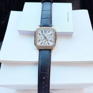 ĐỒNG HỒ NỮ CHÍNH HÃNG GUECC DÂY DA MẶT VUÔNG