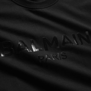 Áo thun nam. Phong cách trẻ trung, cá tính, form unisex nam nữ đều có thể mặc. Logo in bóng cao thành