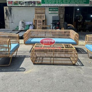 Sofa mây nhựa ngoài trời sản xuất tại Sài Gòn