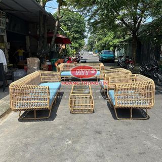 Sofa mây nhựa ngoài trời sản xuất tại Sài Gòn