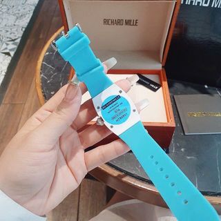 XẢ KHO ĐỒNG HỒ NỮ TRUNG CẤP RITRARD KẸO DÂY SILICON XANH VÀ VÀNG