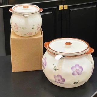 HỦ SỨ ĐỰNG MỠ CÓ NẮP KÈM MUỖNG 1400ML CÓ TAI CẦM