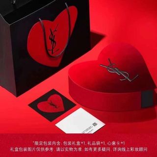 SALE SET QUÀ PHỤ NỮ VN ĐỒNG HỒ SIÊU CẤP YXL HỘP TRÁI TIM KÈM BỘ MỸ PHẨM