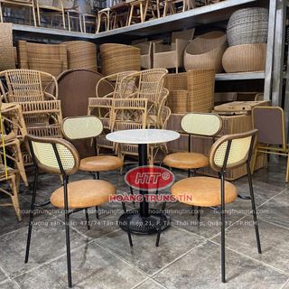 Bộ bàn ghế cafe sắt nệm đẹp