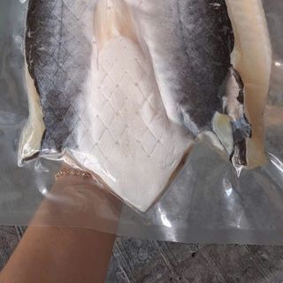 Khô cá dứa 2 sọc 1 nắng